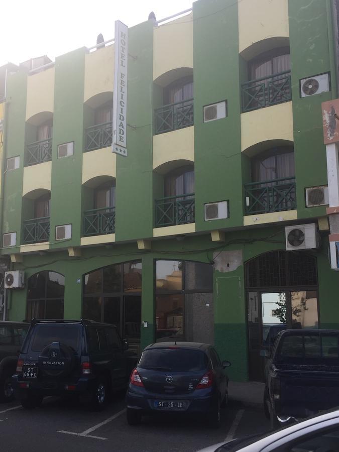 Felicidade Hotel Praia Ngoại thất bức ảnh
